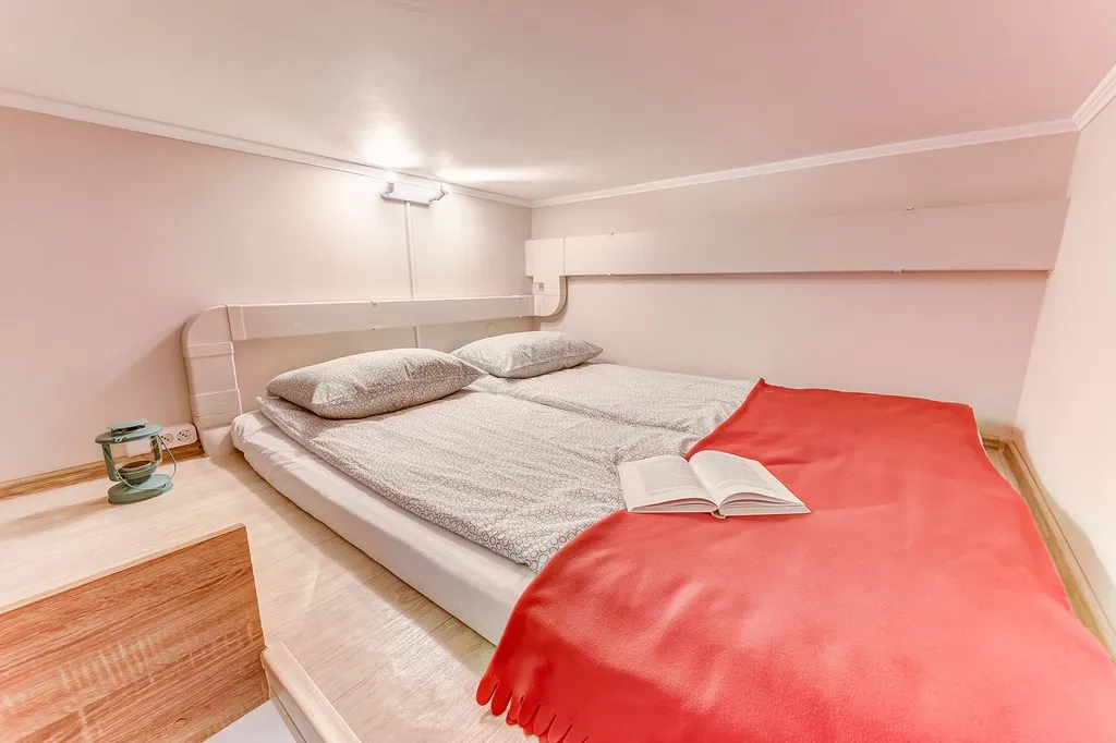 Квартира Двухуровневые апартаменты Old City в 5 минутах от метро Лиговский проспект — Санкт-Петербург