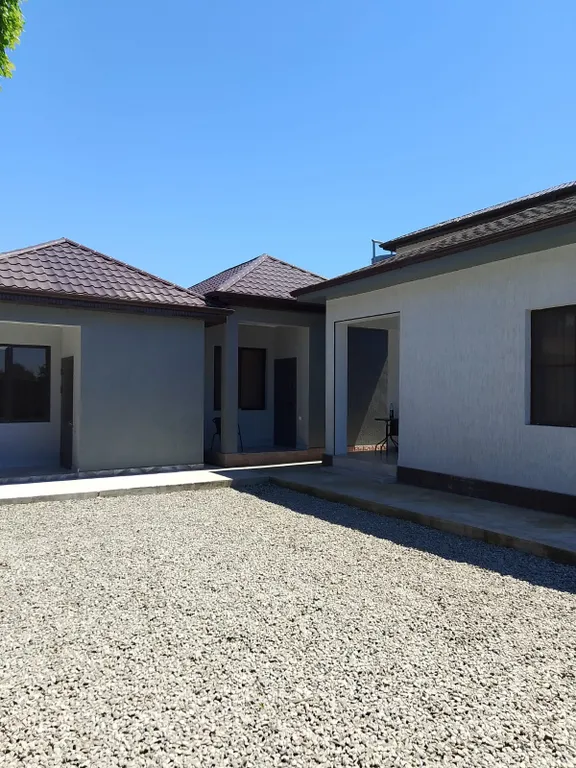 Коттедж 1-комнатный Дом — аренда посуточно в Пицунда