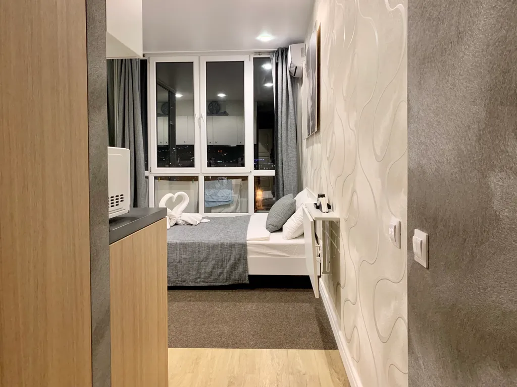 Панорамная студия на берегу моря