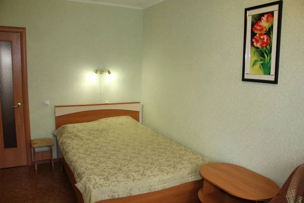 100 метров до санатория Белокуриха