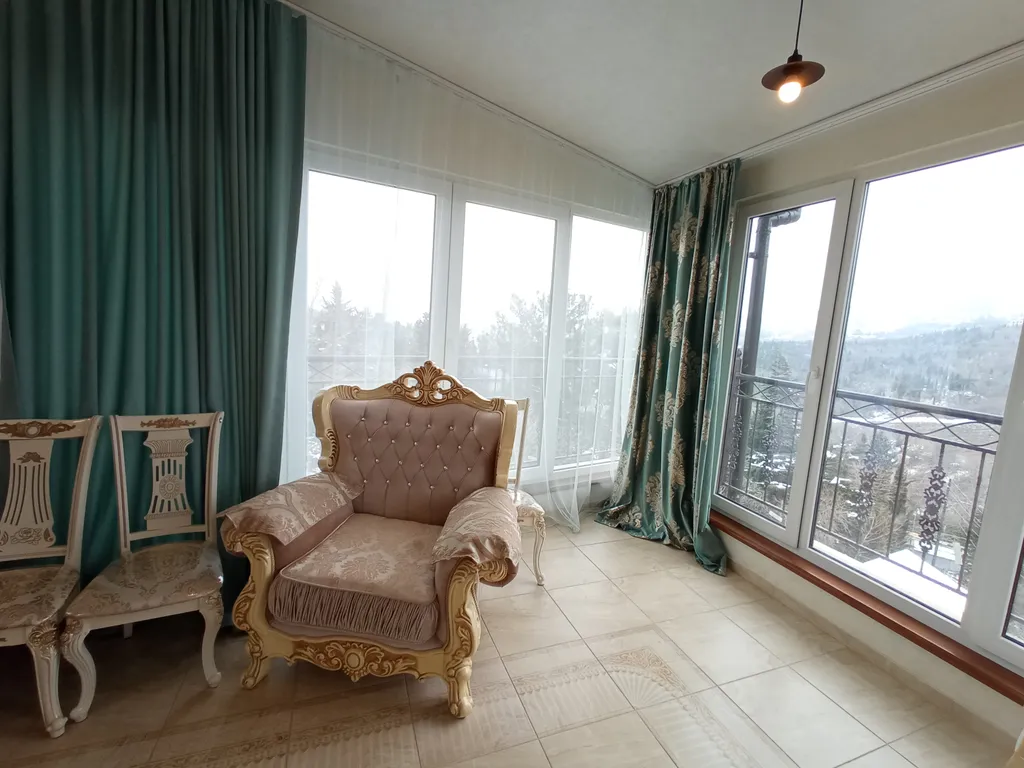 Уютная квартира с балконом Венеция Большая 3.1