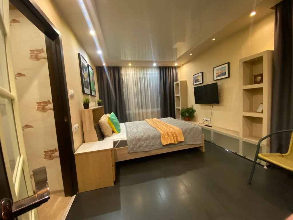 2-х комнатная квартира с балконом в Октябрьском районе. Отчётные док.