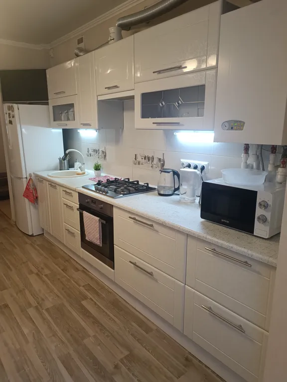 Двухкомнатная квартира на берегу моря