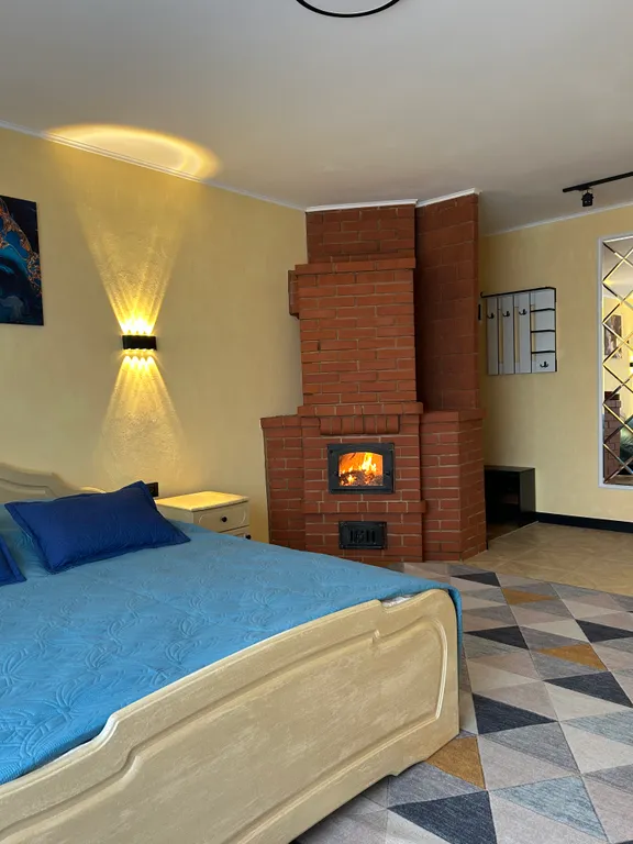 Квартира с камином