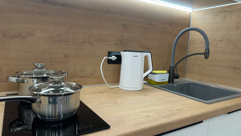 Квартира Квартира Уютная студия с панорамным видом на реку Кубань — Краснодар