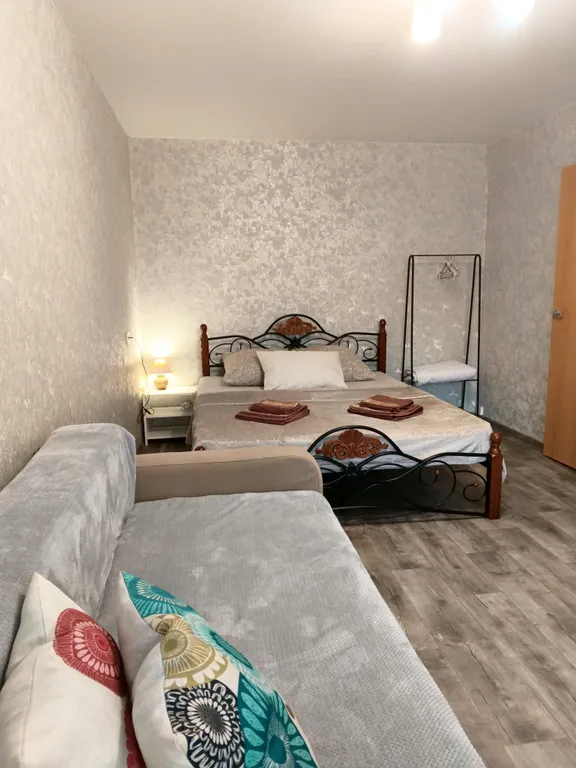 Уютная чистая квартира недалеко от Спасо-Яковлевского монастыря