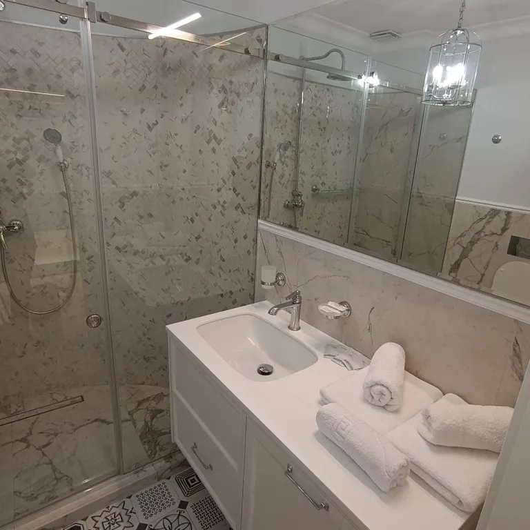 Двухкомнатные апартаменты у моря