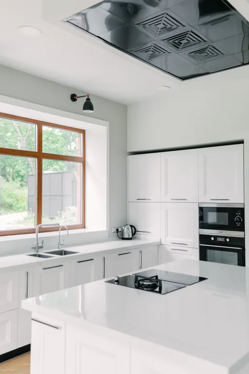 Дом на Есенина c бассейном, баней и чаном