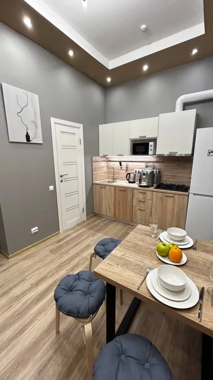 J&N Apartments Однокомнатные апартаменты в дизайнерском стиле