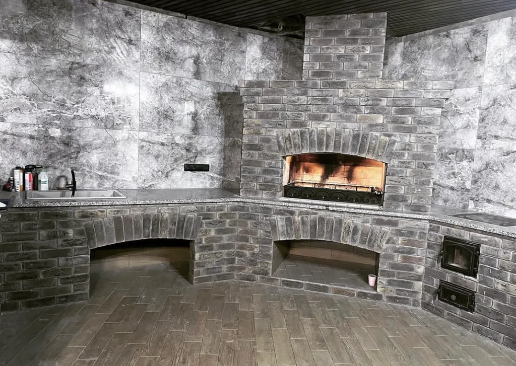 Дом в горах Адыгея, с теплым бассейном и беседкой