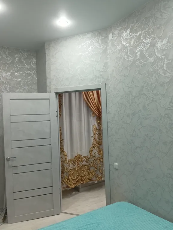 Стильная квартира в центре с видом на горы и море