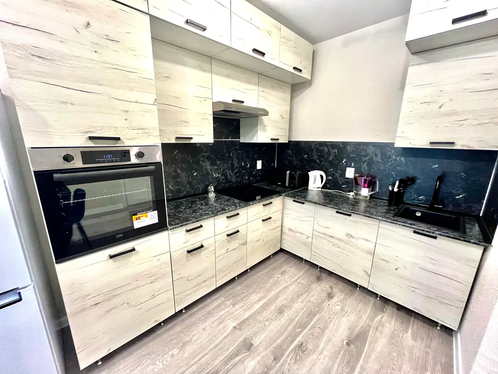 Квартира Квартира Яркая евродвушка — Бугры