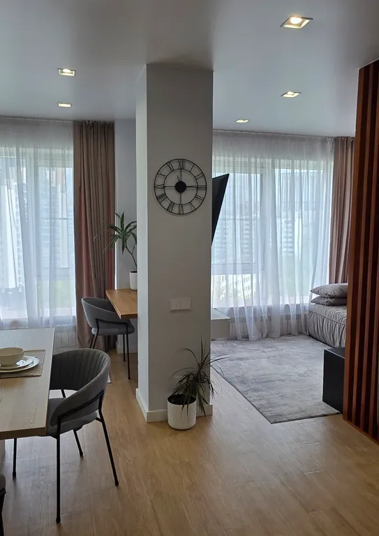 Уютная студия рядом с Броско-Молл