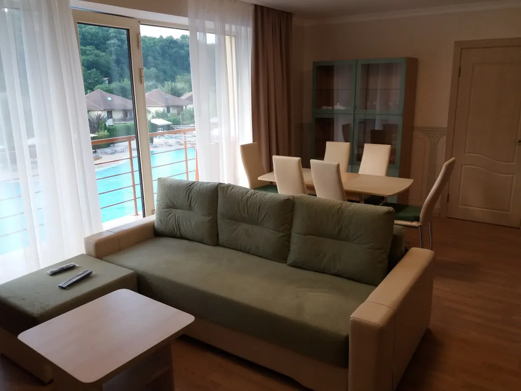 Квартира 3-комнатная Квартира — Пляхо