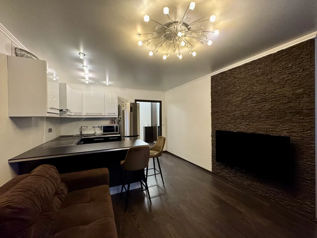 Апартаменты-студио на Карпова 16/2