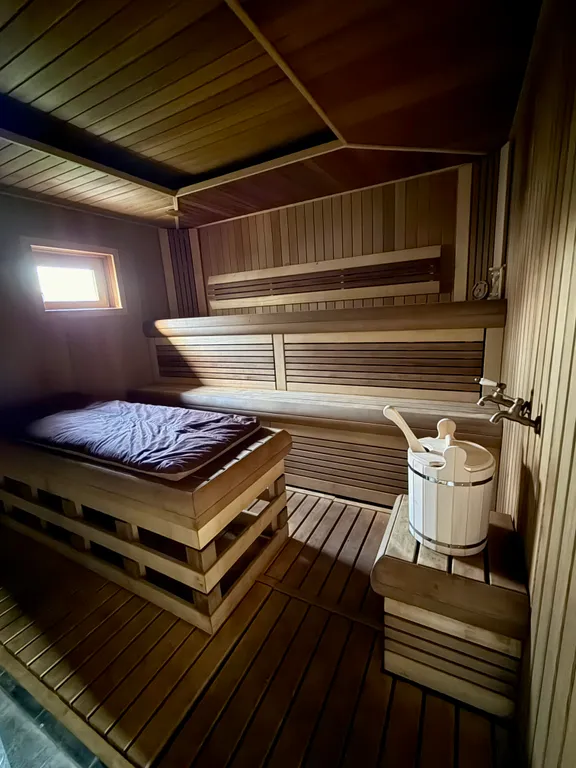 Котедж в заповедном лесу