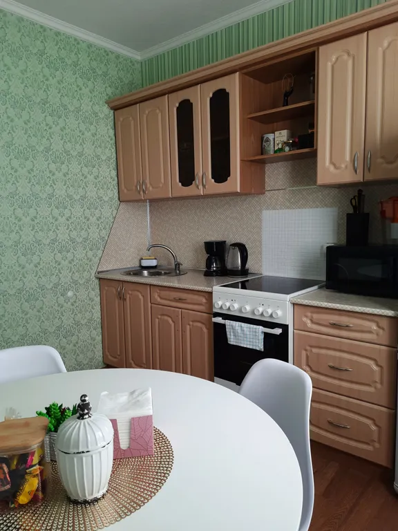 Рыжий Кот возле Парка