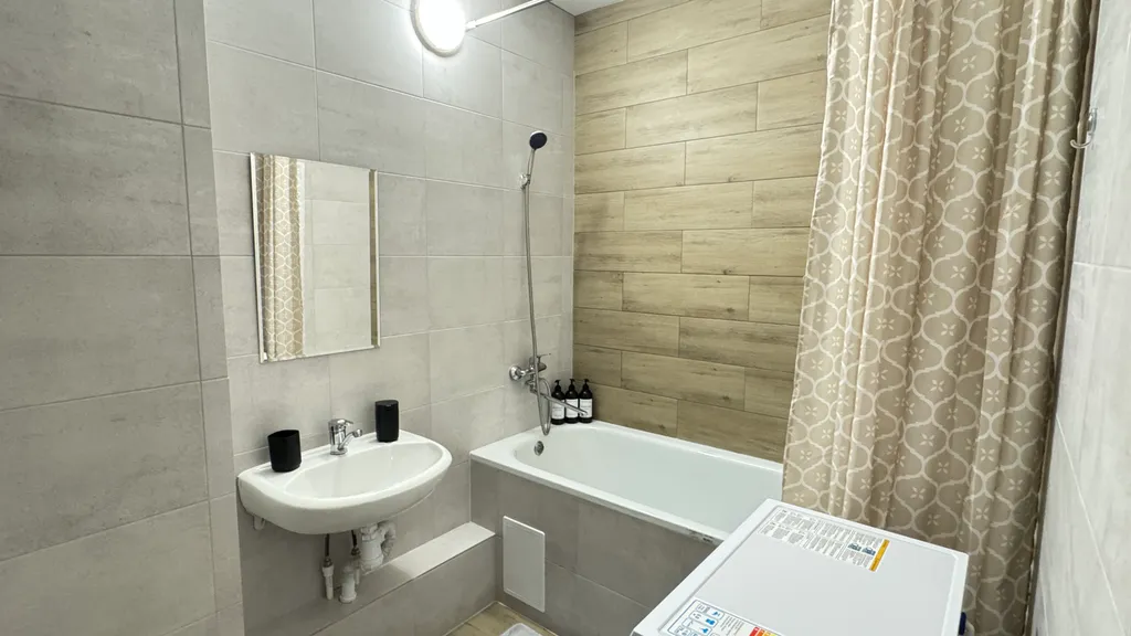 Квартира Светлая и уютная однокомнатная квартира в жк Мичуринские Аллеи — Красноярск