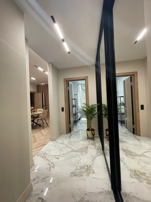 Супер видовая квартира в элитном доме с новым дизайнерским ремонтом