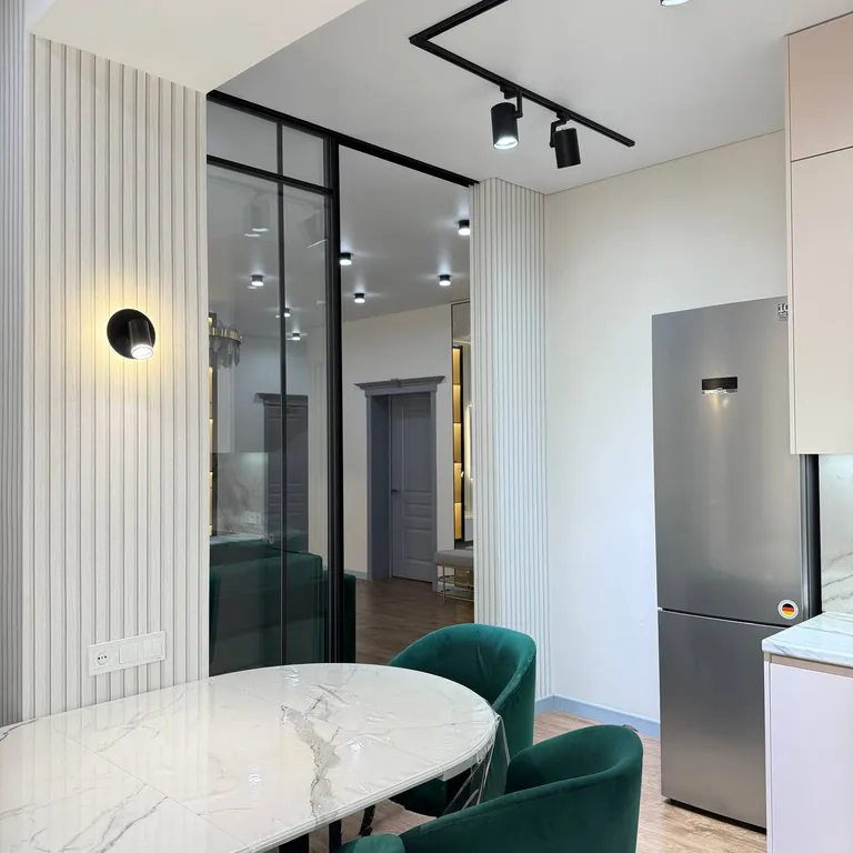 Отличная квартира в модном районе рядом с ТРЦ Мега Алматы