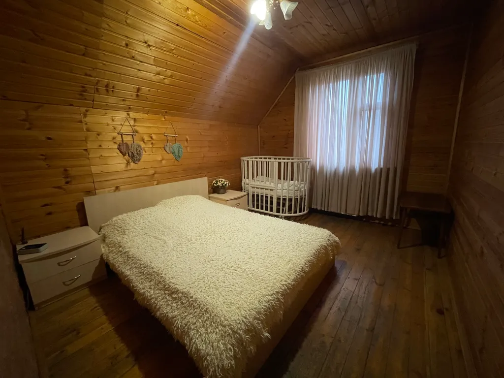 Коттедж Дом для семейного отдыха, закрытых встреч и камерных праздников. — Загорянский