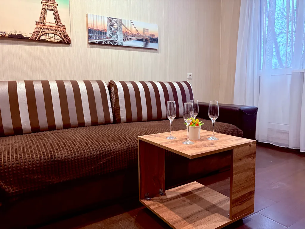 Уютная квартира в Красноармейском районе, клиника зрение — аренда посуточно в Волгоград