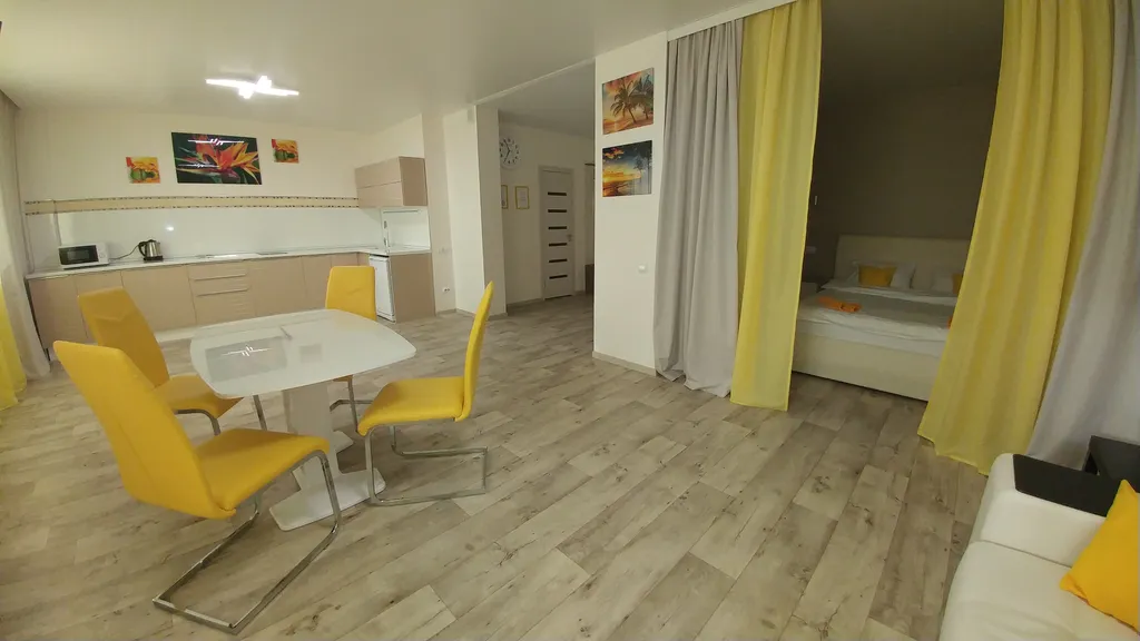 Просторная квартира с красивым видом на город