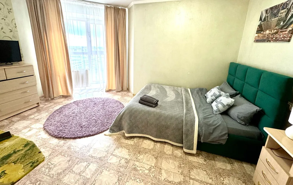 Однокомнатная квартира с панорамным окном, Докучаево — аренда посуточно в Барнаул