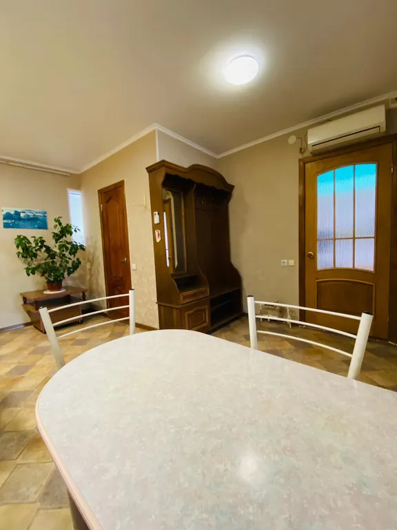 Квартира Квартира Уютный трёхместный номер с дополнительным местом — Анапа