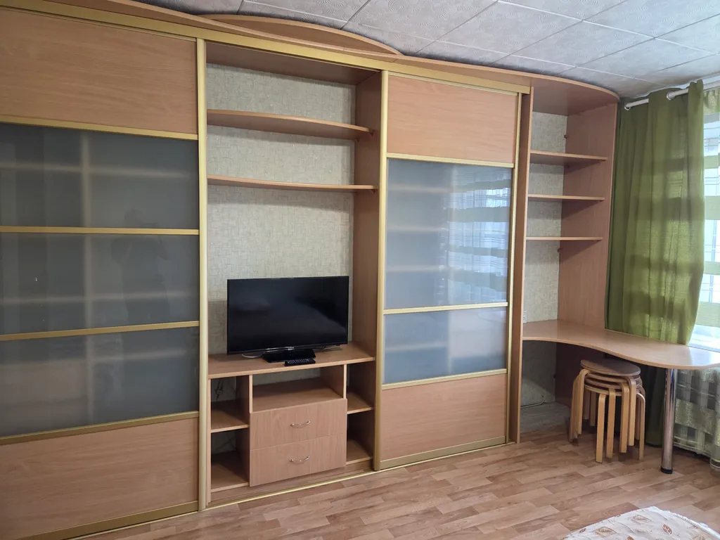 4-комнатная Квартира