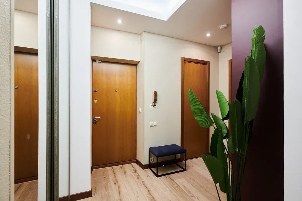 Квартира Квартира Модная трешка на патриарших с двумя санузлами — Москва