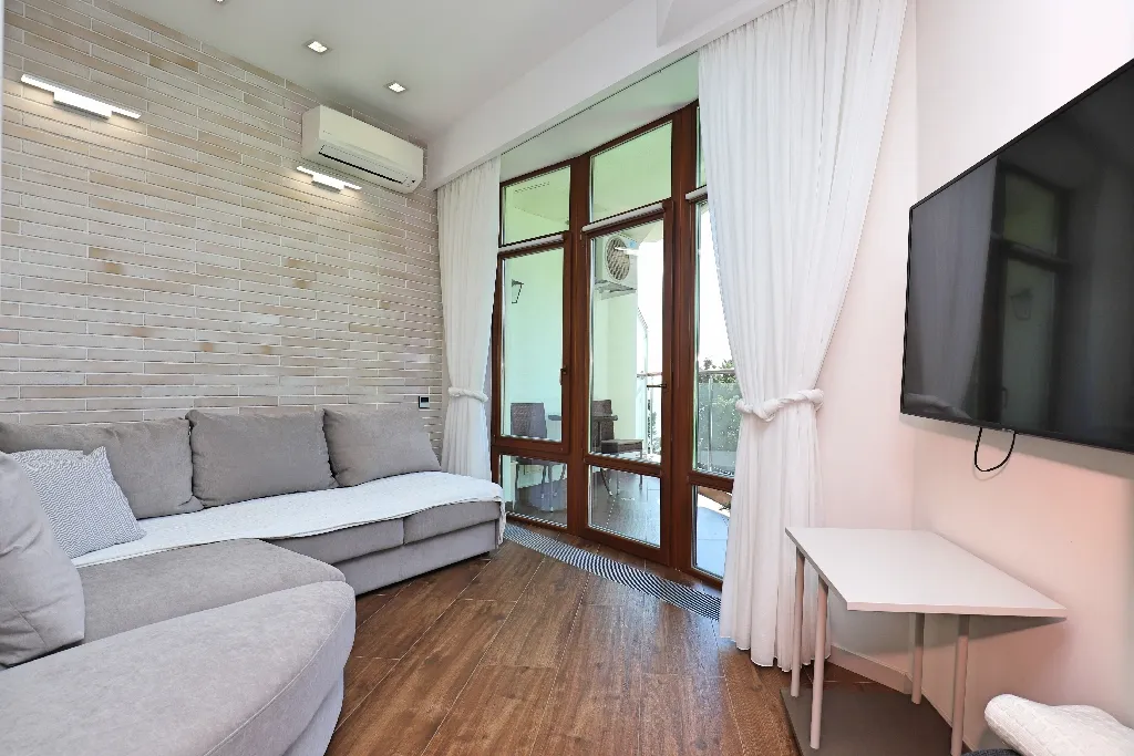 Дизайнерский vip апартамент в ЖК Лотос