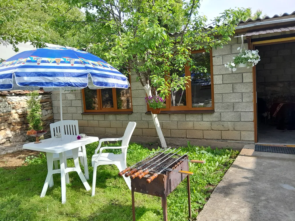 Комната в 2х этажном доме с отдельным входом, 5 мин от парка