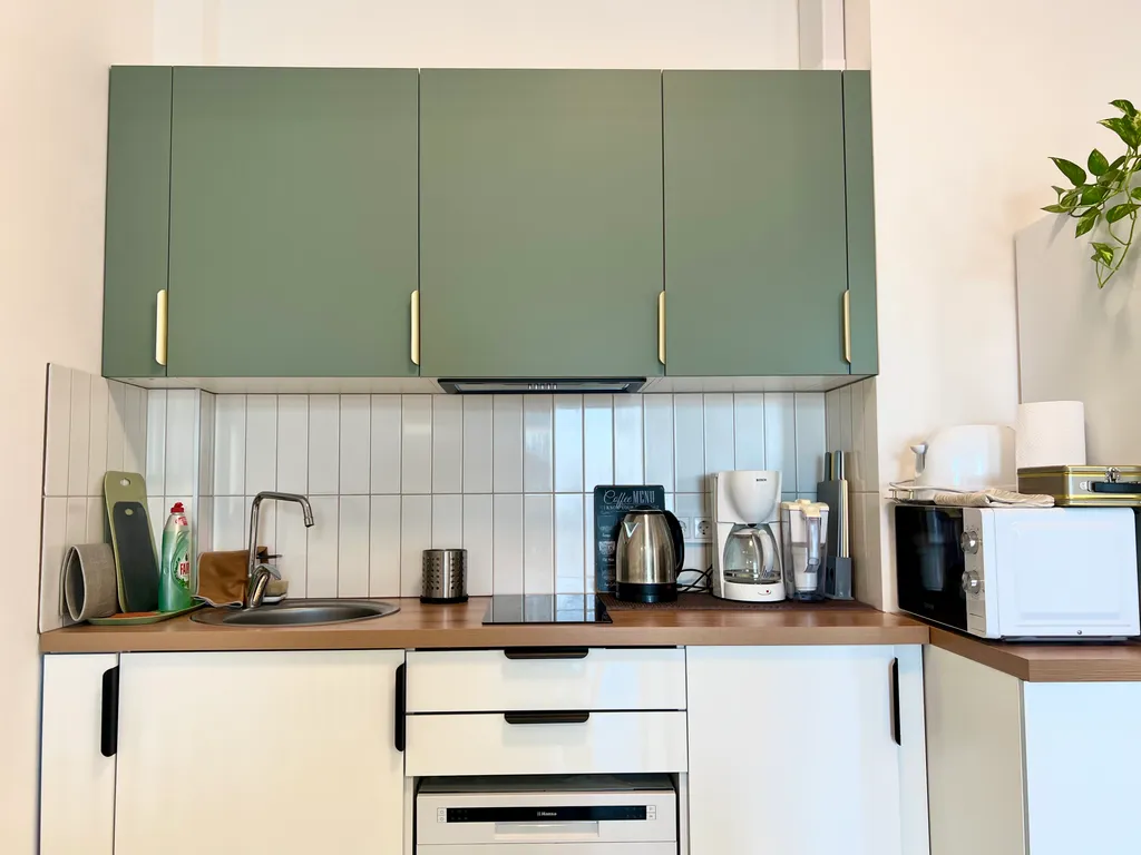 Солнечная квартира у озера рядом с новой набережной