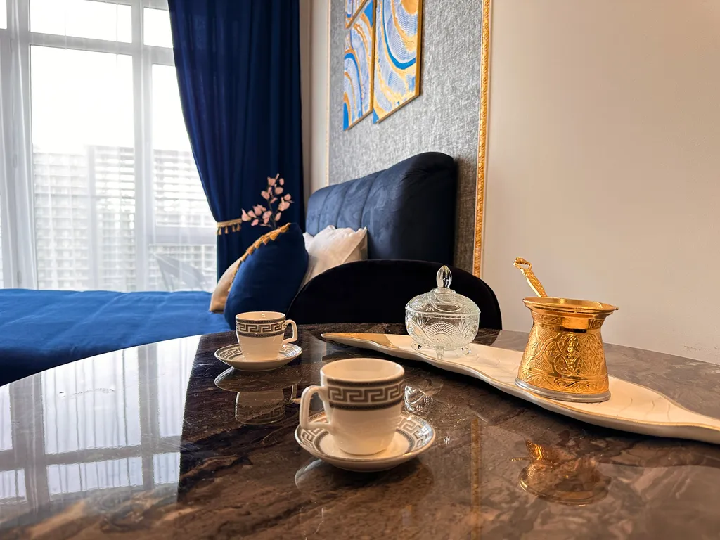 Квартира Золотая студия, бассейн + парковка free, жк white sails — Батуми