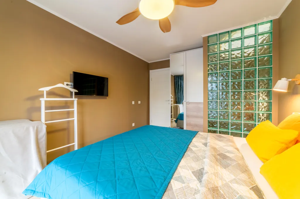 Двухуровневый апартамент около моря с бассейном в ЖК Морской квартал