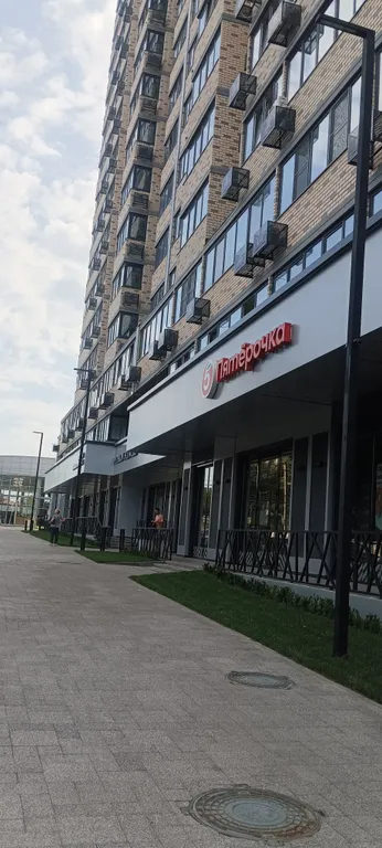 Студия с небом на ладошке