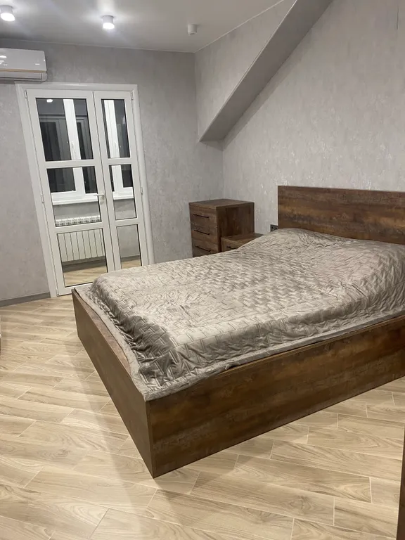 Уютная двухкомнатная квартира с красивым видом на горы