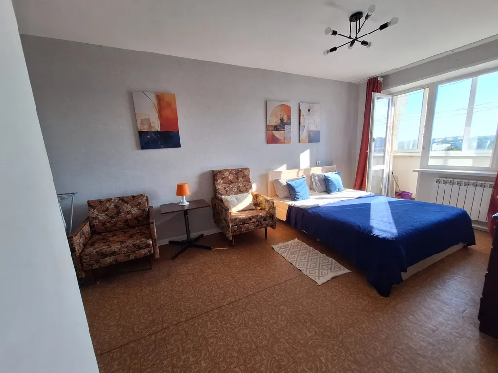 Уютная квартира Версаль около МНТК