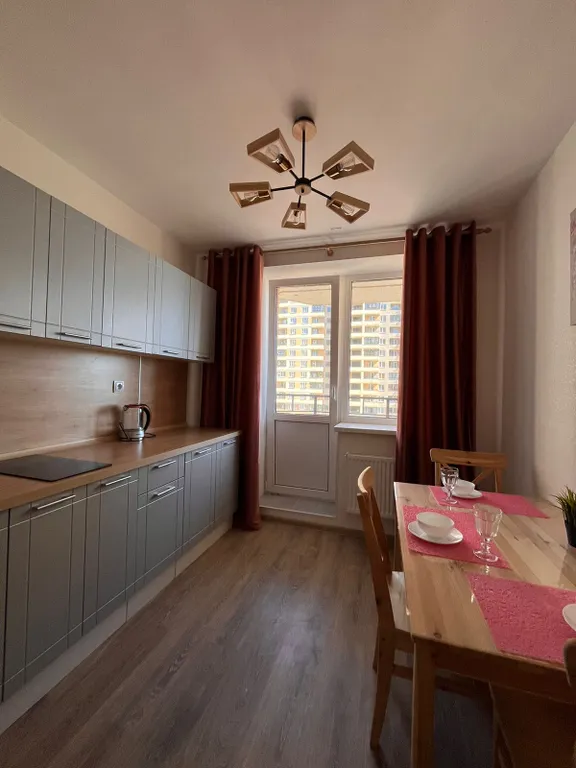 Уютная евродвушка рядом с метро