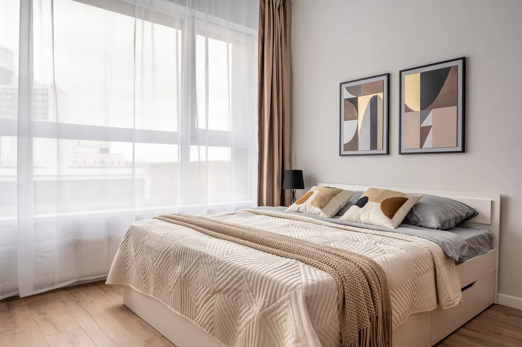 Квартира Студия в центре с выходом в центральный парк Маяковского — аренда посуточно в Екатеринбург