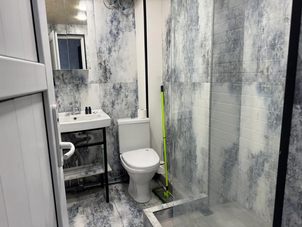 Студия в самом центре, площадь Республики 200 метров