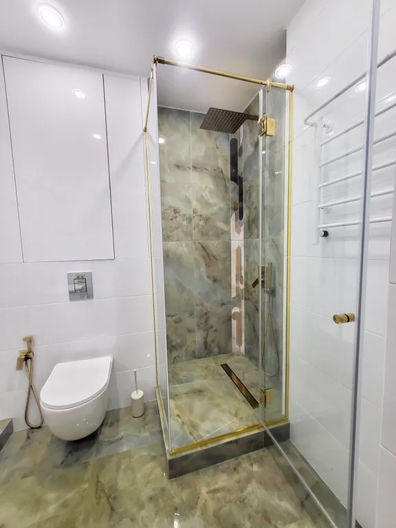 Видовая квартира с подогреваемым бассейном в ЖК Лучистое