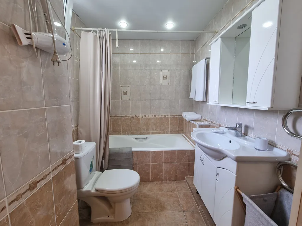 Коттедж с видом на море и открытым бассейном