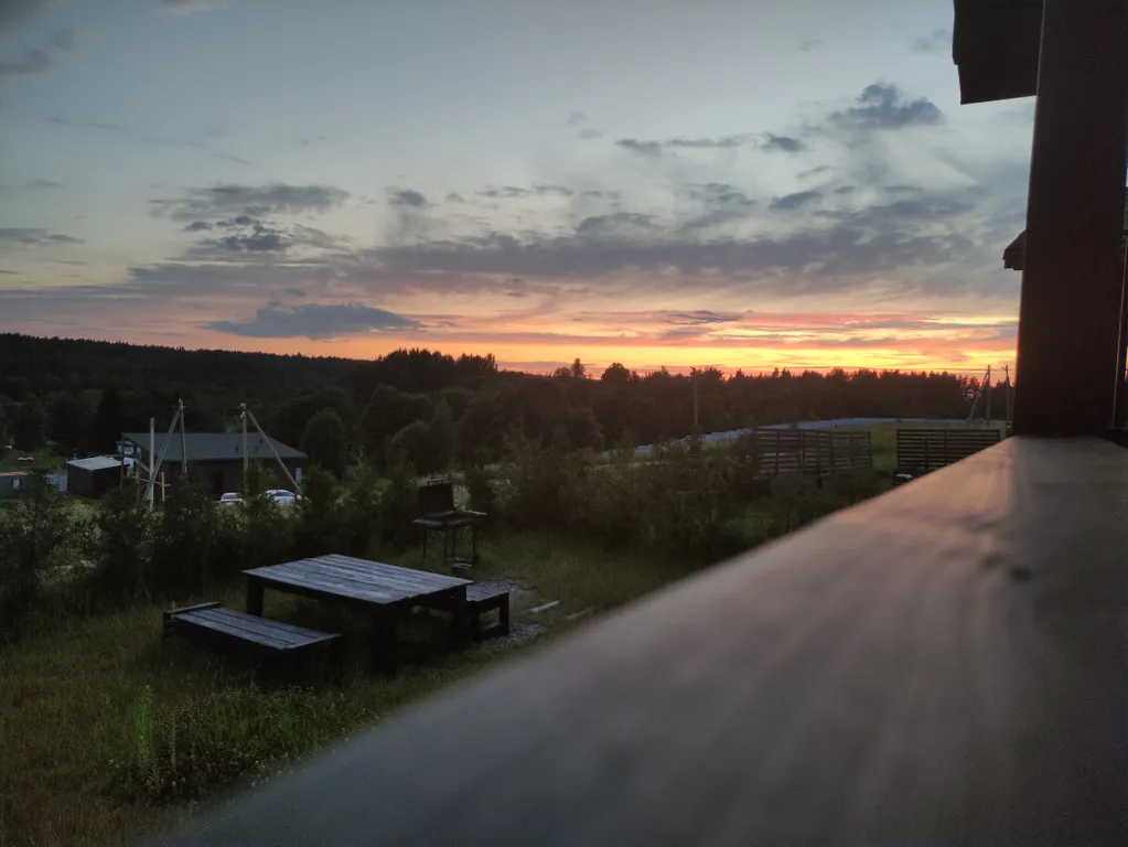 Коттедж Уютный дом с бассейном — Приморск