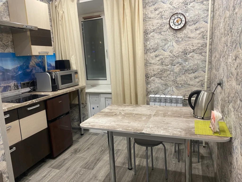 Уютная квартира с видом на горы — аренда посуточно в Кировск