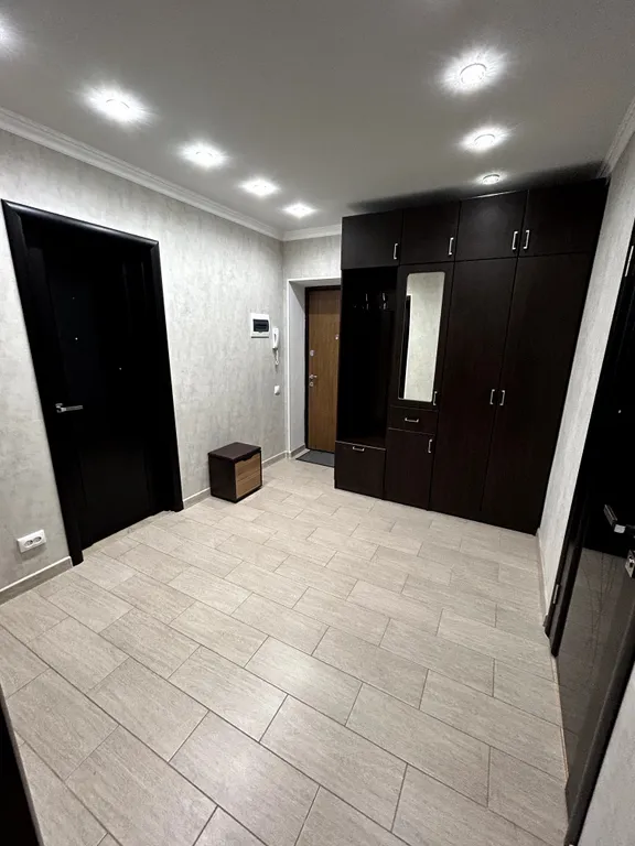 Квартира Большая и уютная квартира в центре — Элиста