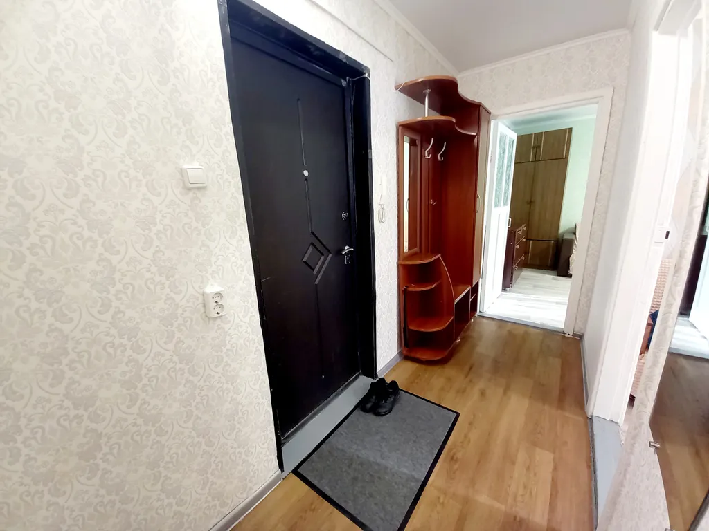 Двухкомнатная квартира на Коммунистической