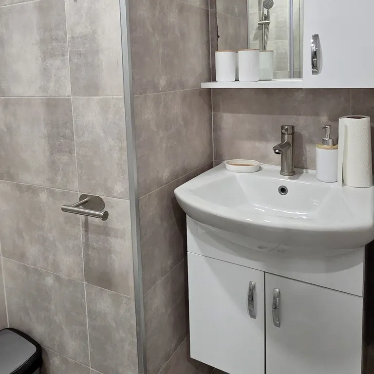 Люкс студия 1+1 у самого моря, 10м до пляжа