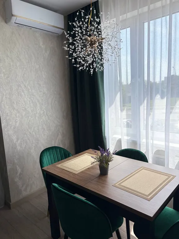 Уютная квартира рядом с набережной и историческим центром города.